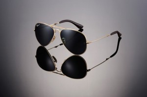 ray ban aviator folding ultra 75th anniversary collection 2 300x199 ray ban aviator folding ultra 75th anniversary collection 2