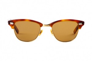 globe specs sunglasses 03 300x200 globe specs sunglasses 03