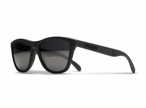 fragment design x Oakley “Buena Vista” Frogskins